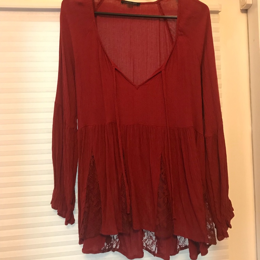 Red lace AE top
